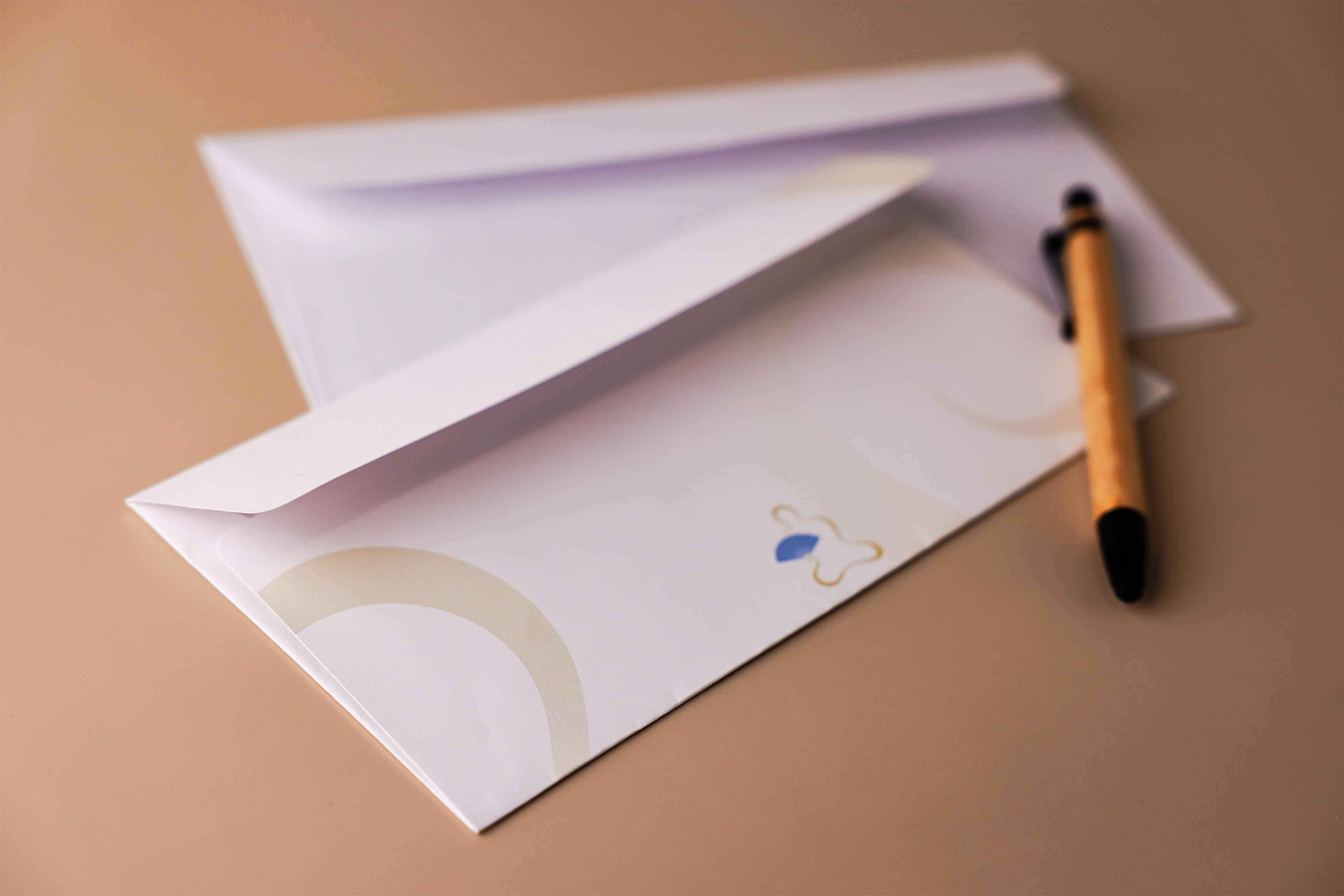 envelope