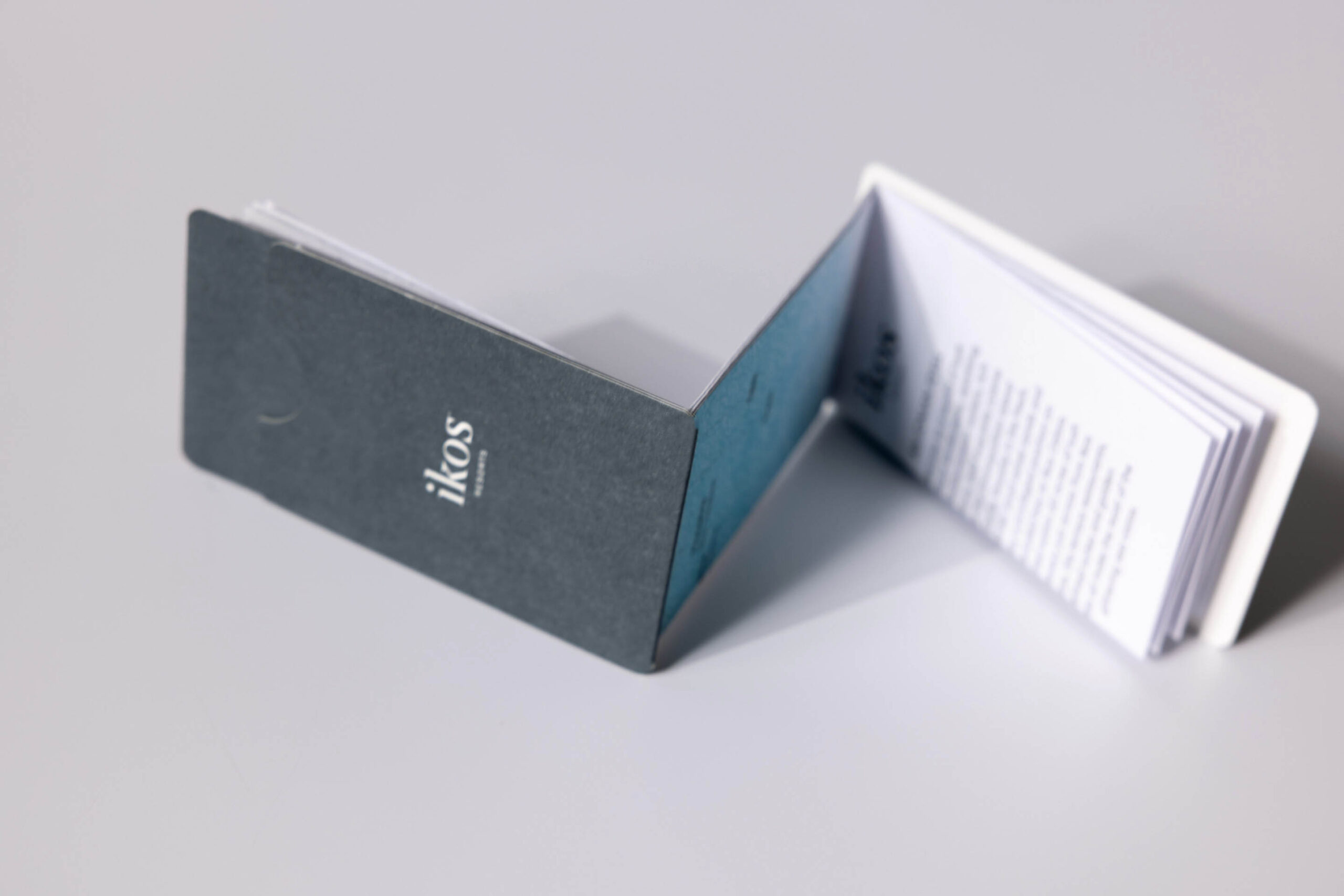 z key folder slim